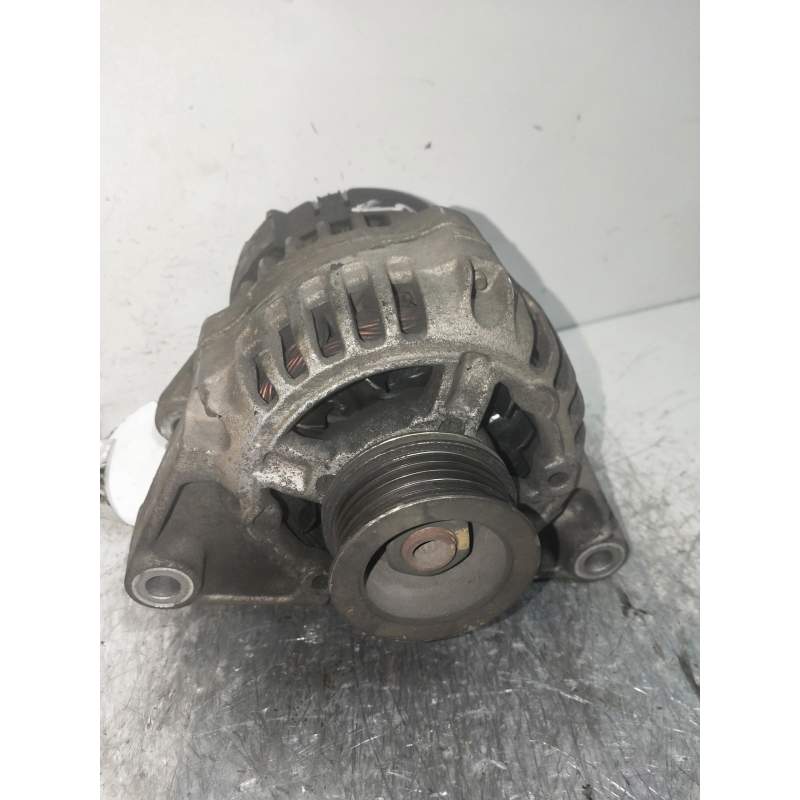 Recambio de alternador para opel corsa b eco referencia OEM IAM 90561967 BOSCH 
