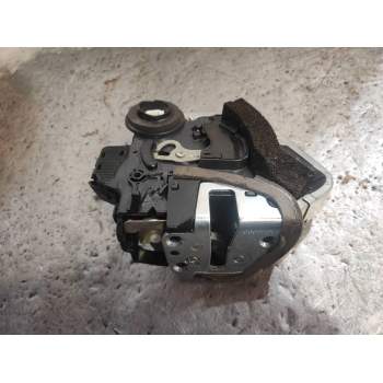 MOTOR CIERRE CENTRALIZADO TRASERO DERECHO 