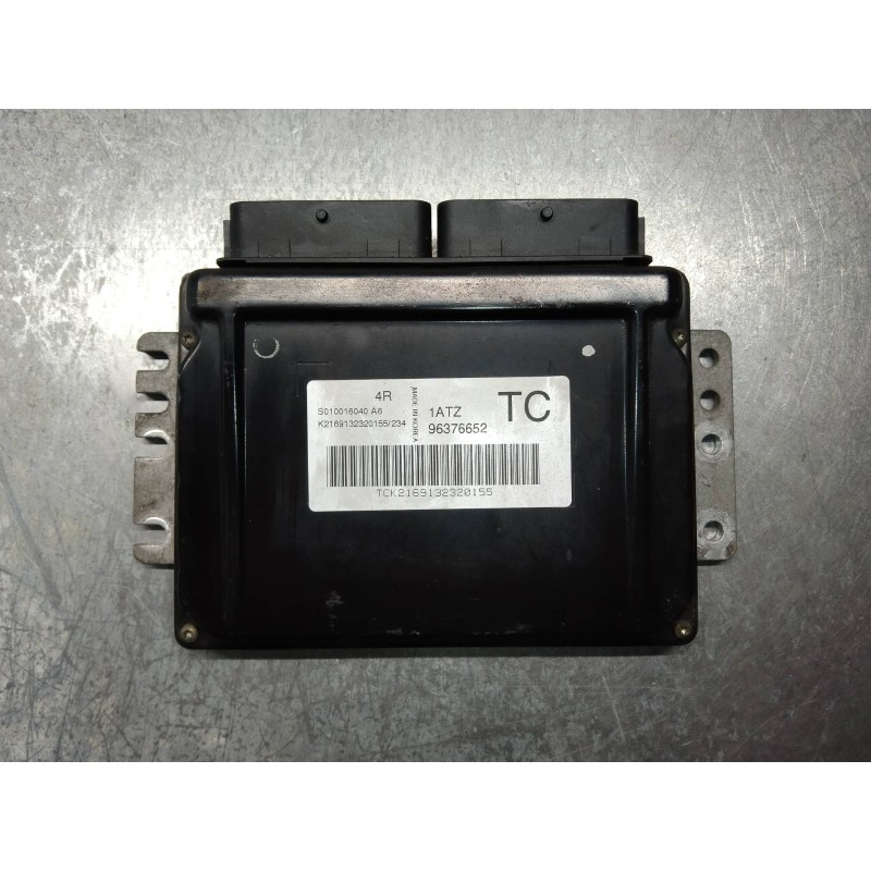 Recambio de centralita motor uce para daewoo kalos 1.2 se referencia OEM IAM S010016040A6 96376652 4R 1ATZ TC