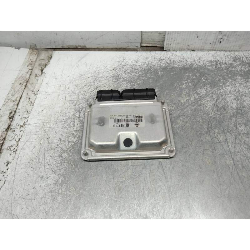 Recambio de centralita motor uce para volkswagen passat berlina (3b2) highline referencia OEM IAM 0281010305 038906019BK 1997