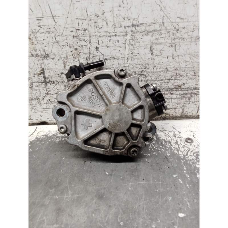 Recambio de depresor freno / bomba vacio para ford focus lim. trend referencia OEM IAM 9804021880  