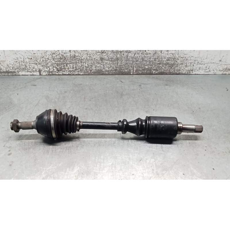 Recambio de transmision delantera izquierda para peugeot 309 i (10c, 10a) 1.4 referencia OEM IAM  14G 1985