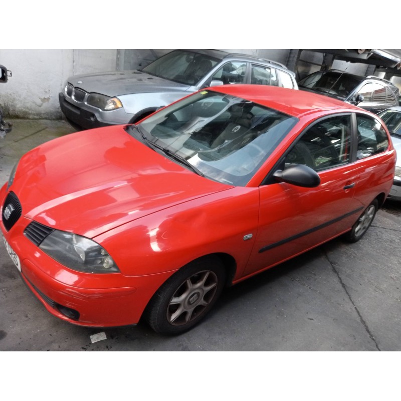 seat ibiza (6l1) del año 2003