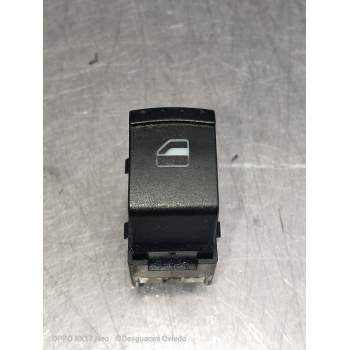 MANDO ELEVALUNAS DELANTERO DERECHO 1M0959855 4P