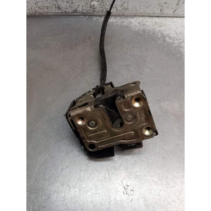 Recambio de motor cierre centralizado delantero izquierdo para renault clio ii (bb_, cb_) 1.5 dci (b/cb08) referencia OEM IAM  5