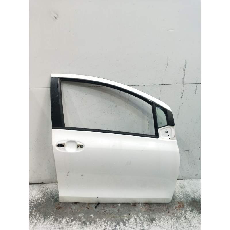 Recambio de puerta delantera derecha para toyota yaris (_p9_) 1.0 vvt-i (ksp90_) referencia OEM IAM  5P 2005
