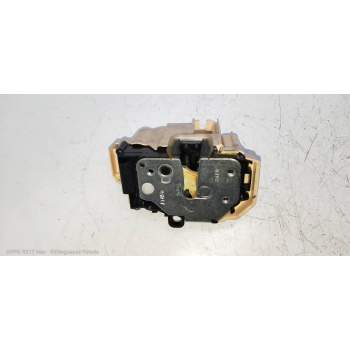 MOTOR CIERRE CENTRALIZADO DELANTERO DERECHO 520184640 