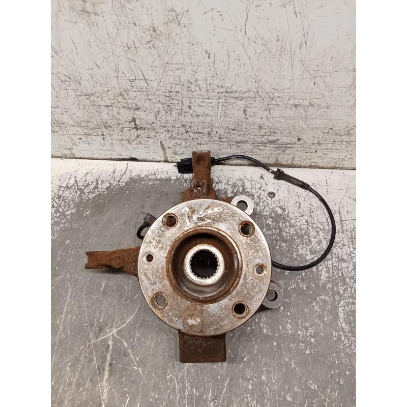 Recambio de mangueta delantera derecha para dacia sandero ii (b8_) tce 90 (b8m1, b8ma) referencia OEM IAM   
