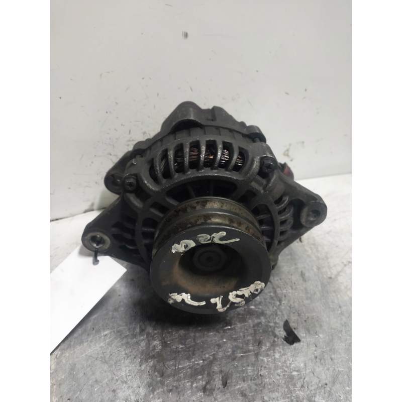 Recambio de alternador para nissan pick-up (d22) 2.5 16v turbodiesel cat referencia OEM IAM 23100VK010  