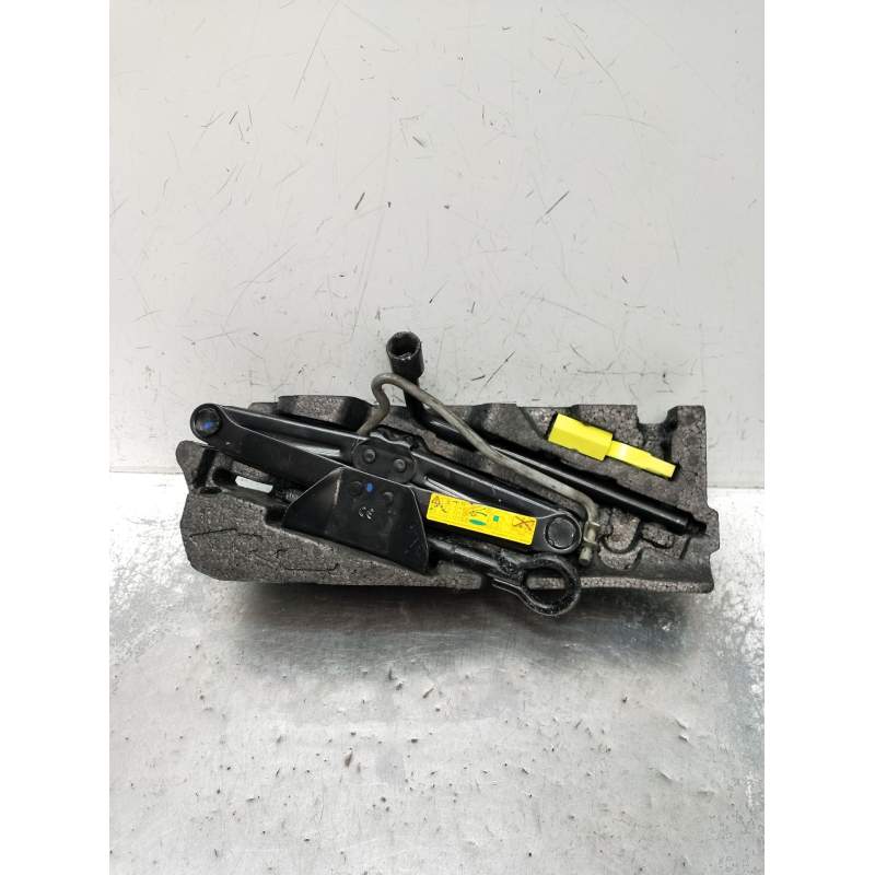 Recambio de gato para peugeot 208 i (ca_, cc_) 1.6 hdi / bluehdi 75 referencia OEM IAM   2012