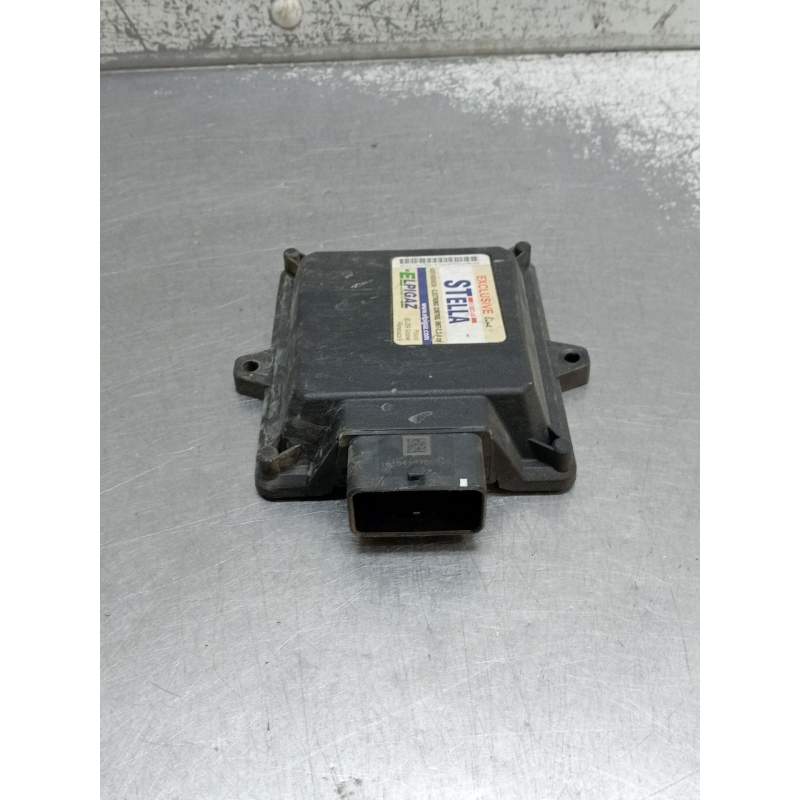 Recambio de modulo electronico para hyundai elantra iii sedán (xd) 1.6 referencia OEM IAM AE616000036  