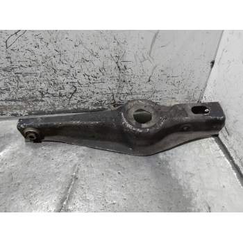 BRAZO SUSPENSION INFERIOR TRASERO DERECHO 21TD 1995
