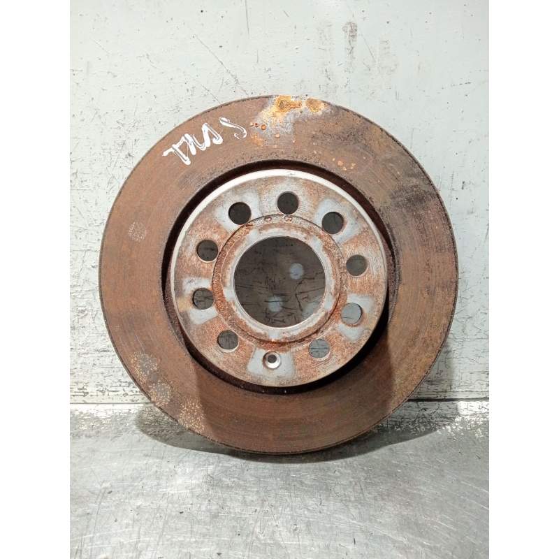 Recambio de disco freno trasero para volkswagen passat cc (357) 2.0 tdi referencia OEM IAM   