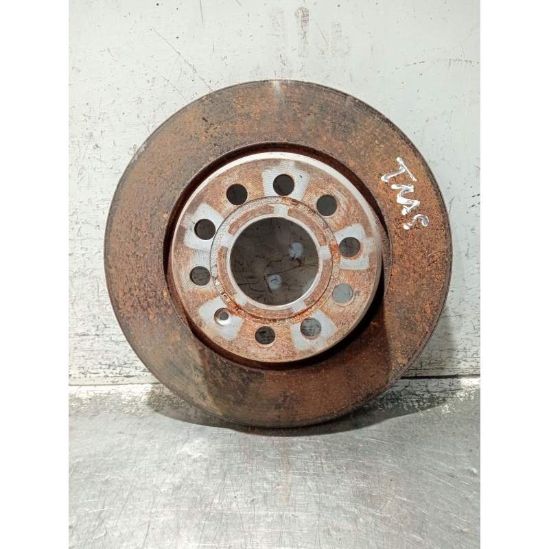 Recambio de disco freno trasero para volkswagen passat cc (357) 2.0 tdi referencia OEM IAM   