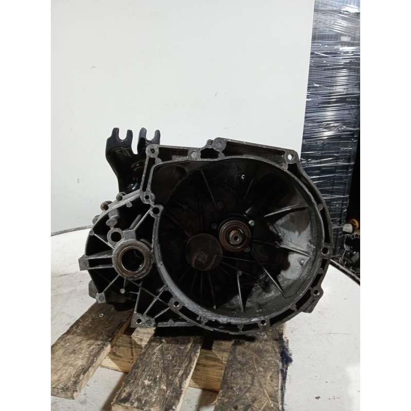 Recambio de caja cambios para volvo v50 familiar referencia OEM IAM 3M5R7002YF T1GF2 081204 231236 5V