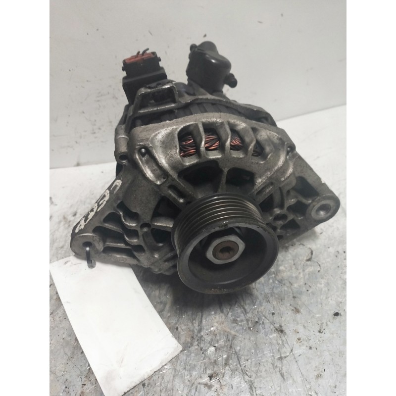 Recambio de alternador para kia cee´d 1.4 cat referencia OEM IAM 3730025101 VALEO 