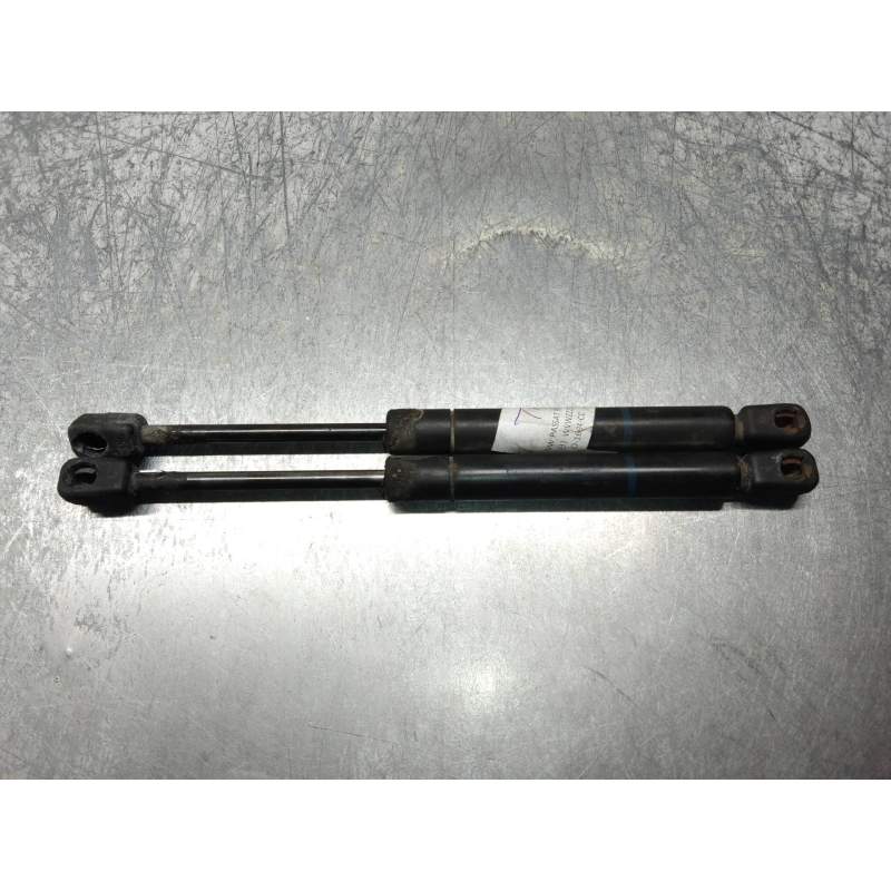 Recambio de amortiguadores maletero / porton para volkswagen passat berlina (3b2) highline referencia OEM IAM 3B5827550A 0520N 1