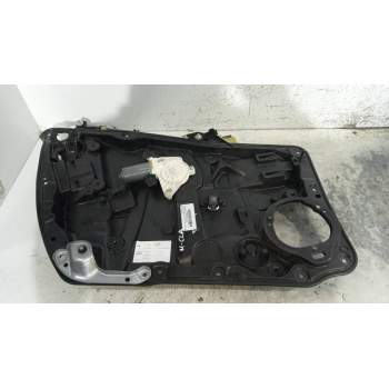 ELEVALUNAS DELANTERO IZQUIERDO A2047601534 A1175400705 A2468200502 A1669004002 A2078200542 A1177220170 4P