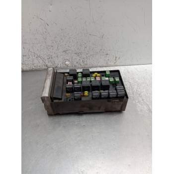 CAJA RELES / FUSIBLES 2007315 05144508AF 2004