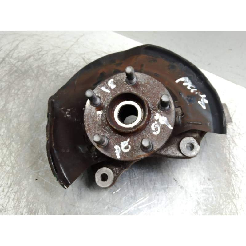 Recambio de mangueta delantera derecha para toyota prius (nhw30) referencia OEM IAM   