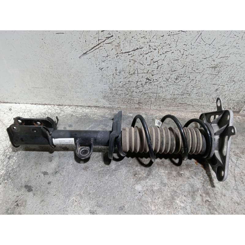 Recambio de amortiguador trasero derecho para jeep renegade limited referencia OEM IAM 00521394390 ST32000833 