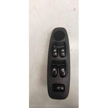 MANDO ELEVALUNAS DELANTERO IZQUIERDO 620W10270 2003