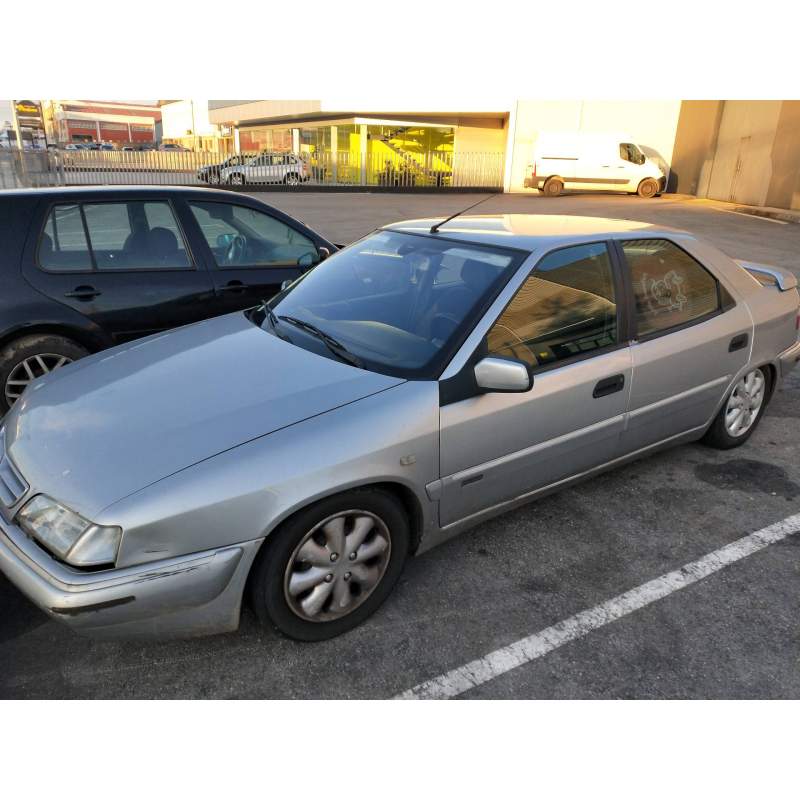 CITROËN XANTIA BERLINA