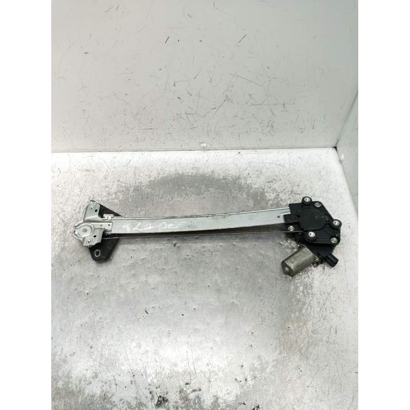 Recambio de elevalunas trasero derecho para honda jazz iii (ge_, gg_, gp_, za_) 1.4 referencia OEM IAM  5P 