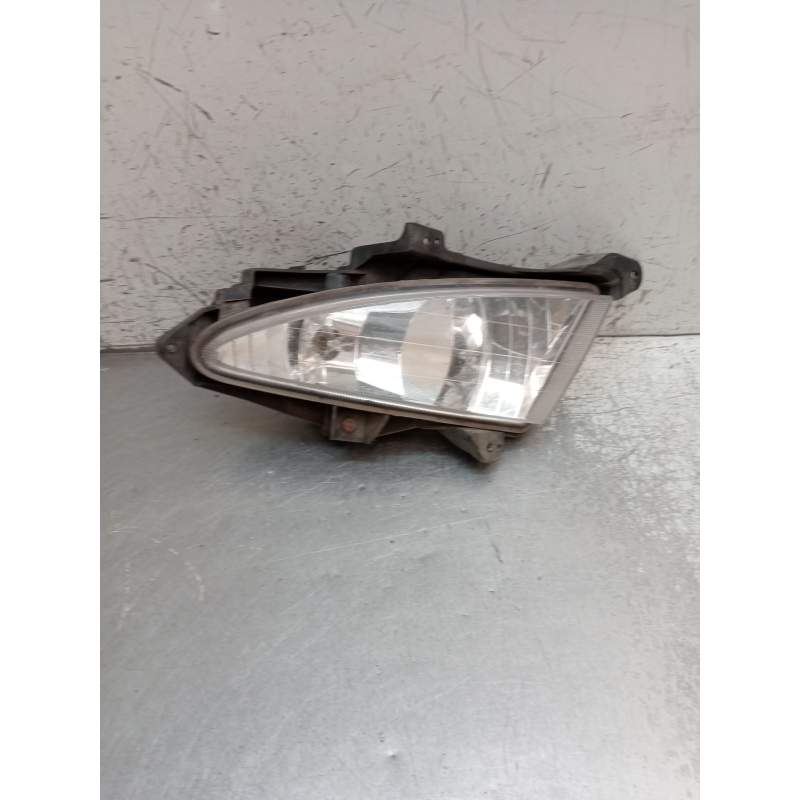 Recambio de faro antiniebla derecho para hyundai elantra iii sedán (xd) 1.6 referencia OEM IAM   