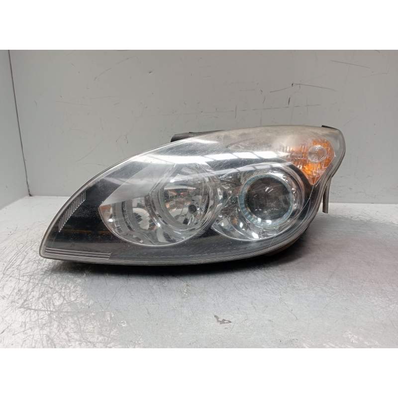 Recambio de faro izquierdo para hyundai i30 (fd) 1.6 crdi referencia OEM IAM   