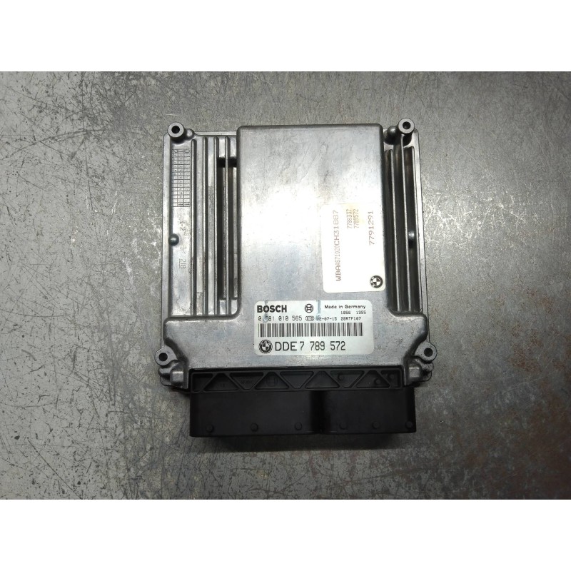 Recambio de centralita motor uce para bmw serie 3 berlina (e46) 320d referencia OEM IAM 0281010565 DDE7789572 