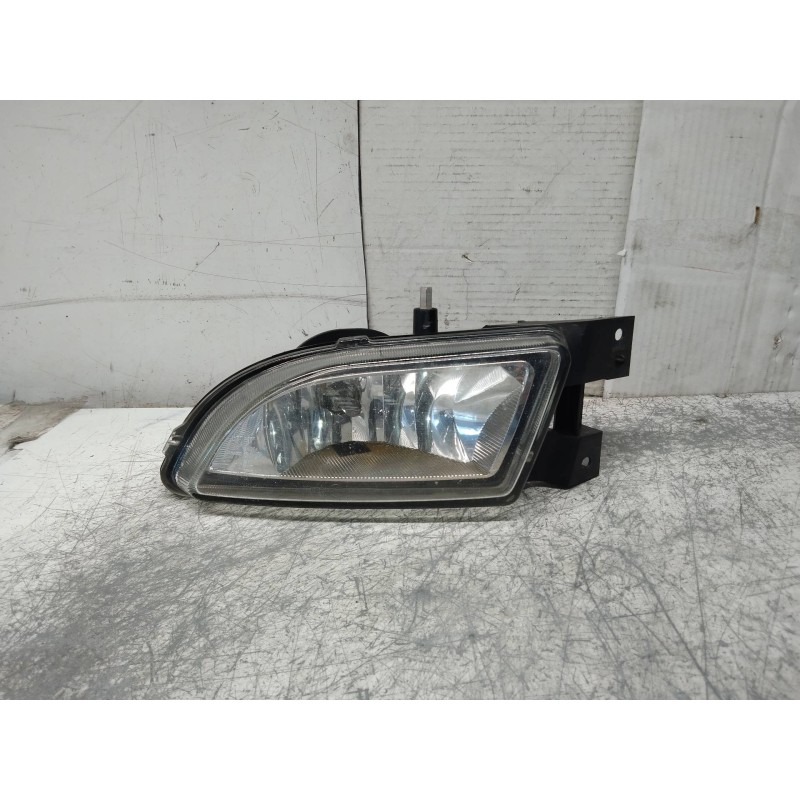 Recambio de faro antiniebla izquierdo para fiat bravo (198) 1.6 16v dynamic multijet (77kw) referencia OEM IAM 51775550  