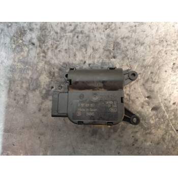 MOTOR APERTURA TRAMPILLAS CLIMATIZADOR 0132801357 