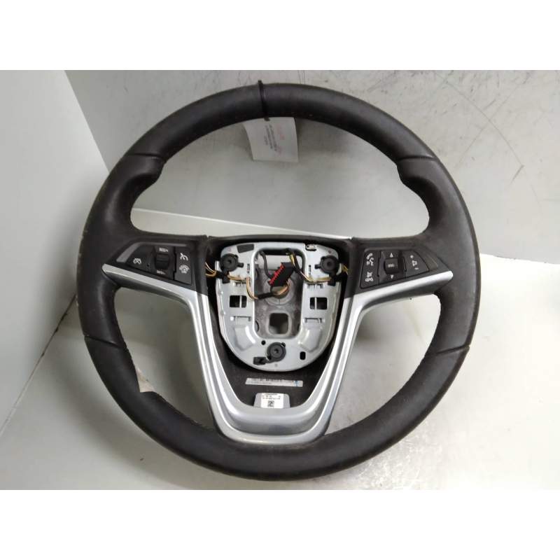 Recambio de volante para opel astra j lim. 1.7 16v cdti referencia OEM IAM   