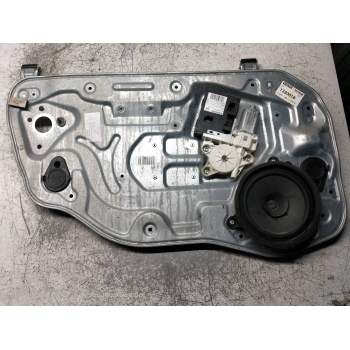ELEVALUNAS DELANTERO IZQUIERDO 8679080 30773901AA 4P