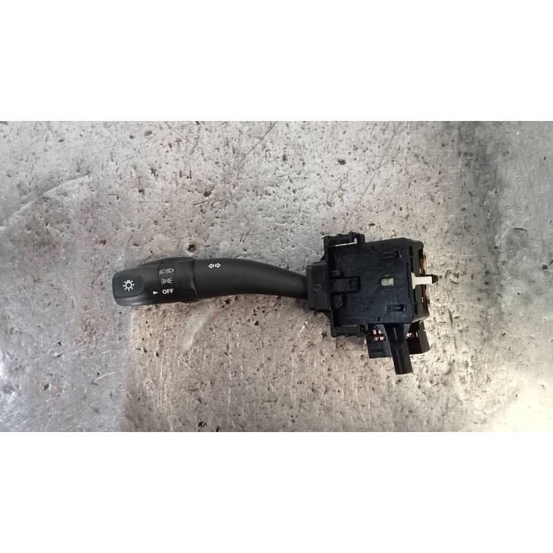 Recambio de mando luces para hyundai h1 2.5 crdi cat referencia OEM IAM 934104H000  