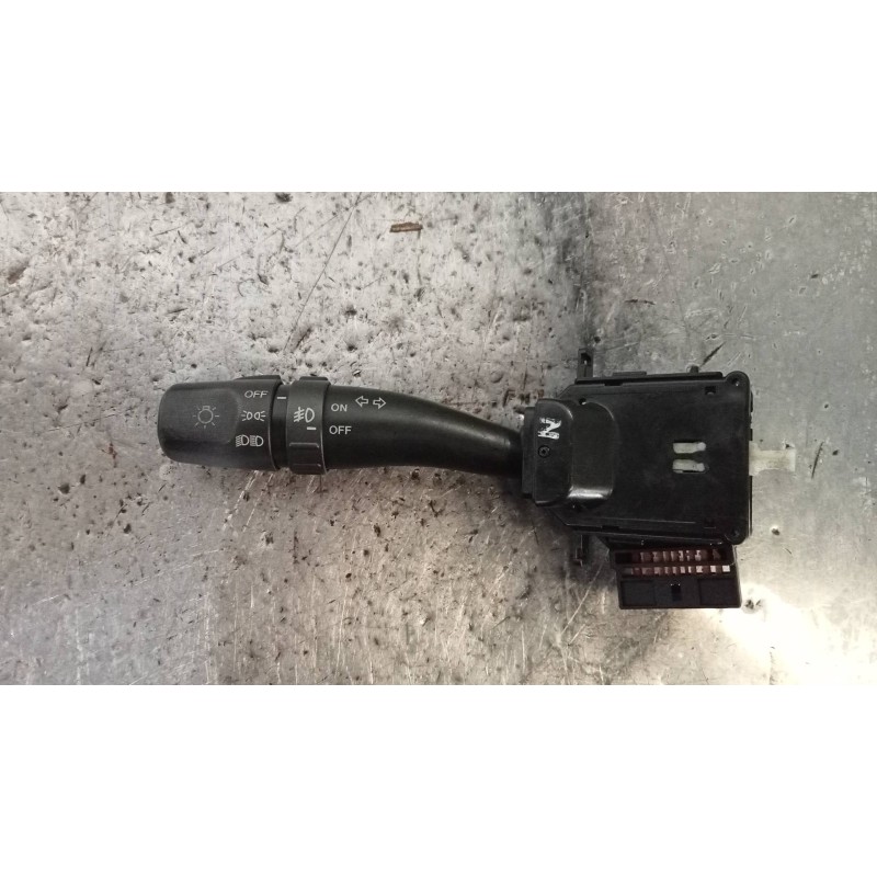 Recambio de mando luces para hyundai trajet (fo) 2.0 gls referencia OEM IAM   