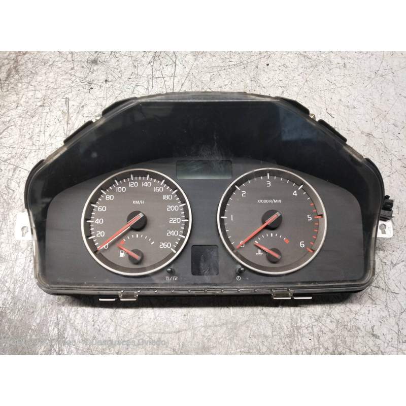 Recambio de cuadro instrumentos para volvo s40 berlina 2.0 d kinetic referencia OEM IAM 30710071 30786344 