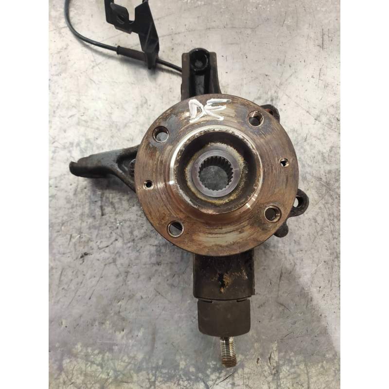 Recambio de mangueta delantera derecha para peugeot 308 confort referencia OEM IAM  14G 2007