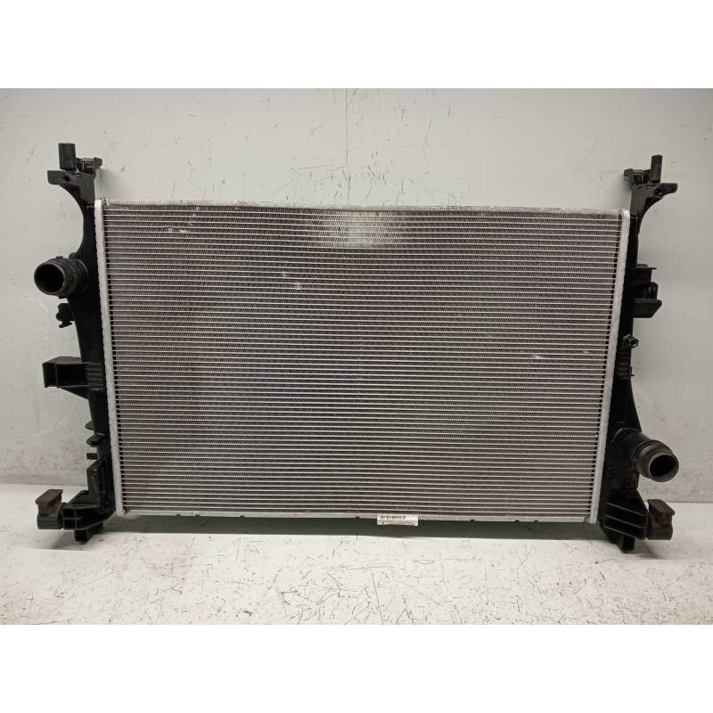 Recambio de radiador agua para jeep renegade limited referencia OEM IAM 8E4560000 52009105 