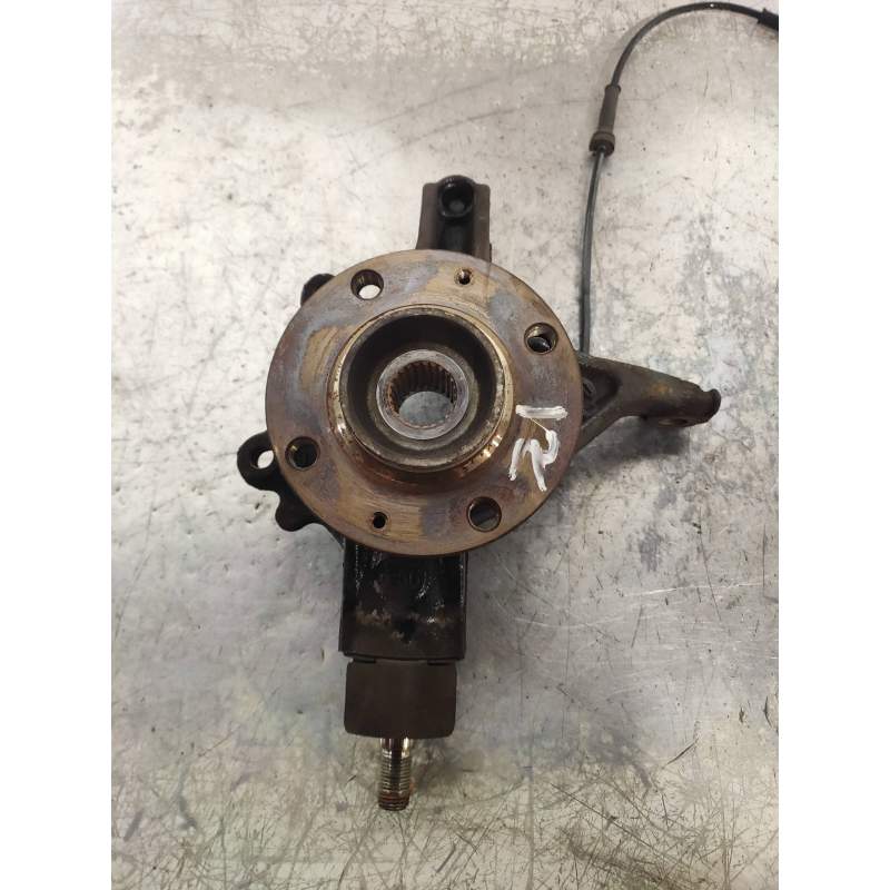 Recambio de mangueta delantera izquierda para peugeot 308 confort referencia OEM IAM  14G 2007