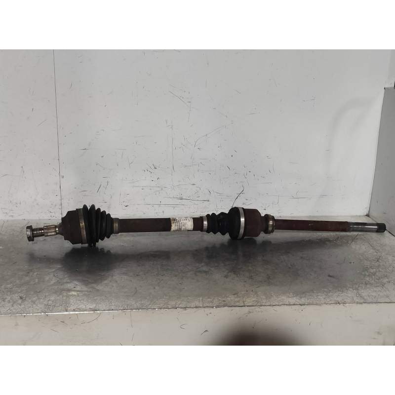 Recambio de transmision delantera derecha para peugeot 308 confort referencia OEM IAM 9661107280 14G 2007