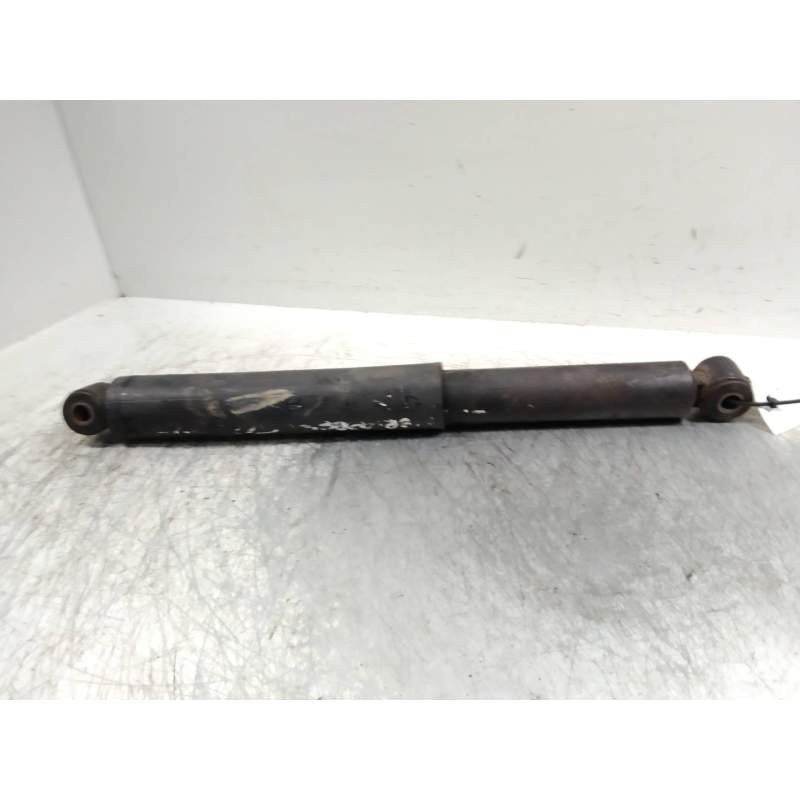 Recambio de amortiguador trasero para mercedes-benz 512 d 2.9 td referencia OEM IAM   