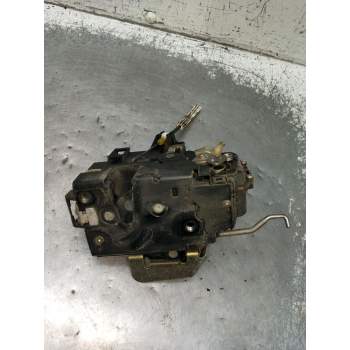 MOTOR CIERRE CENTRALIZADO DELANTERO DERECHO 5P 2000