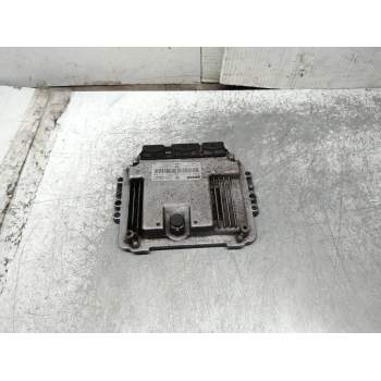 CENTRALITA MOTOR UCE 0281011646 23710AW324 8200305678 8200355802 2E