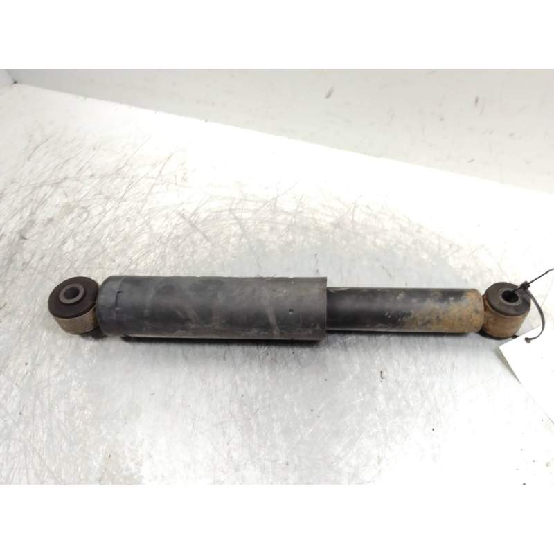 Recambio de amortiguador trasero para mercedes-benz vito mixto 06.2003 referencia OEM IAM   