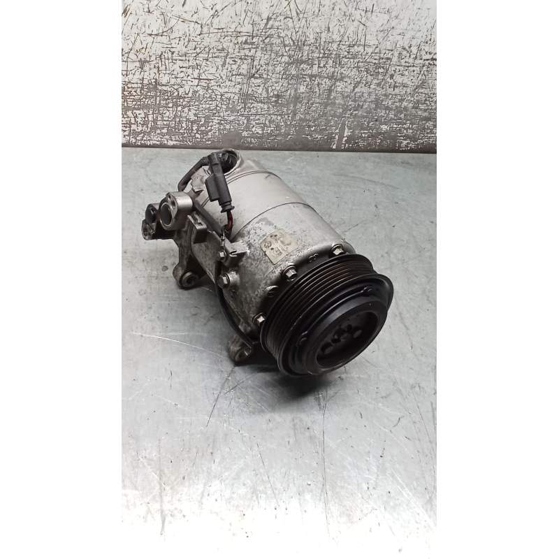 Recambio de compresor aire acondicionado para bmw 5 (f10) 520 d referencia OEM IAM   2014