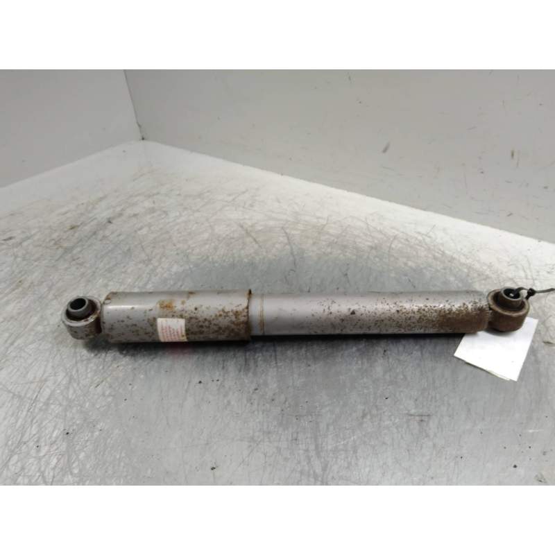 Recambio de amortiguador trasero para mercedes-benz vito mixto 06.2003 referencia OEM IAM   