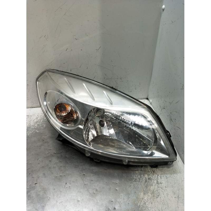 Recambio de faro derecho para dacia sandero ii (b8_) 1.5 dci referencia OEM IAM 00234003  2008