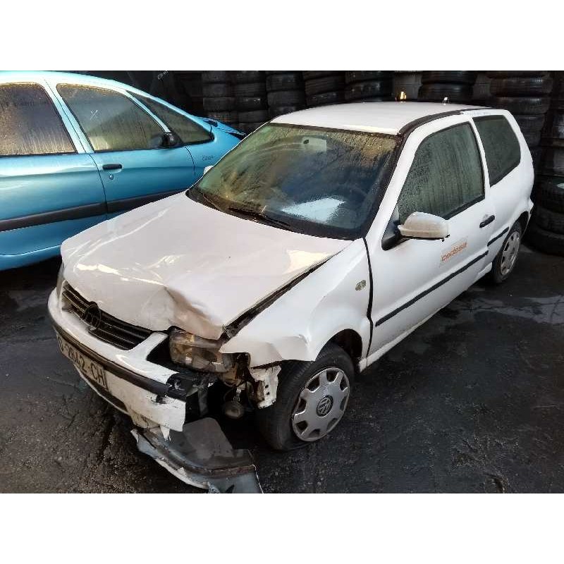 volkswagen polo berlina (6n2) del año 2000